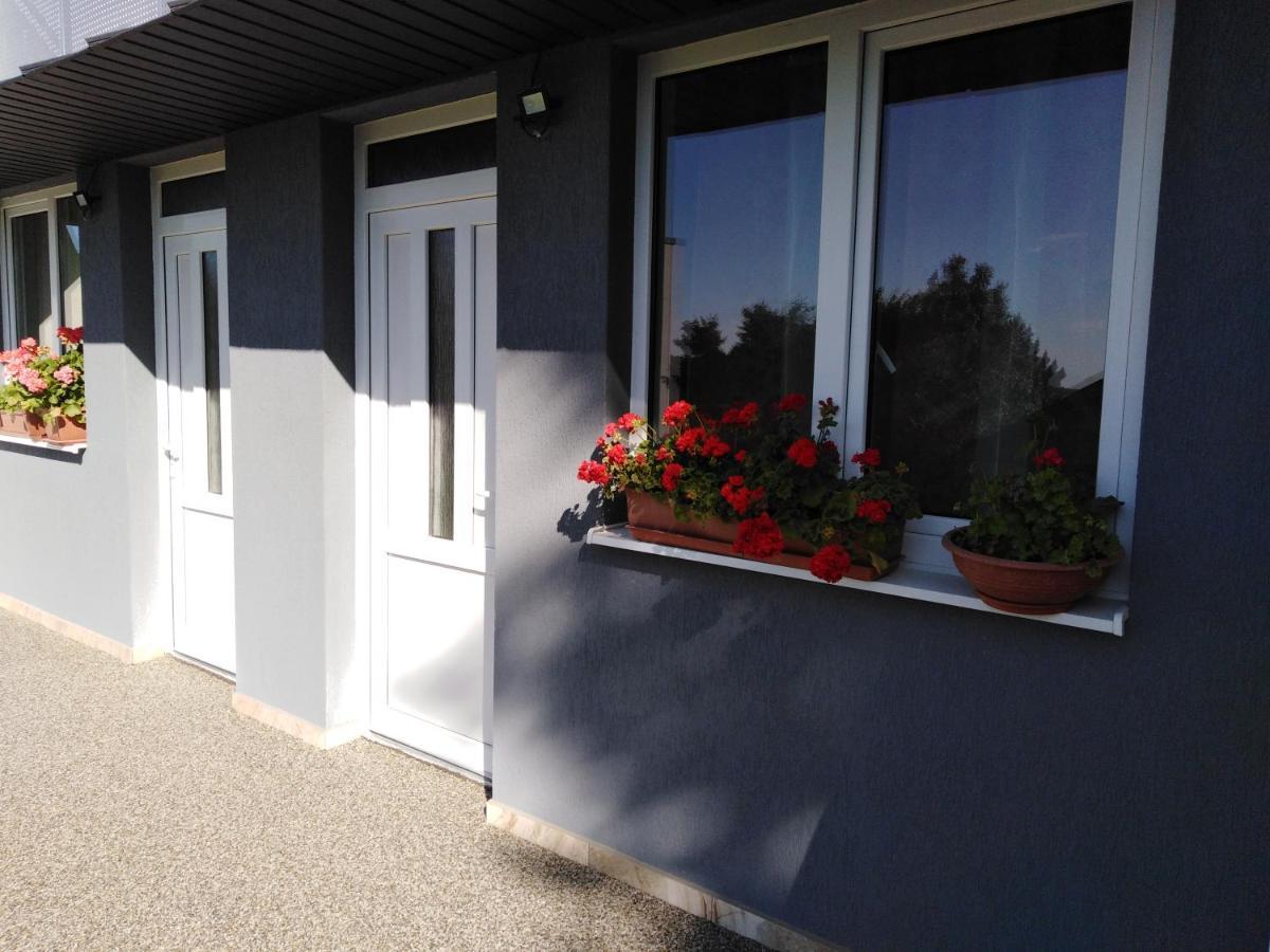 Apartmany Fantagiro Kaluza Luaran gambar