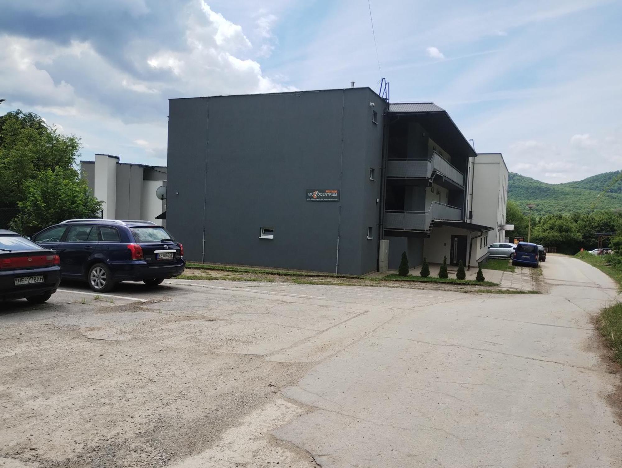 Apartmany Fantagiro Kaluza Luaran gambar